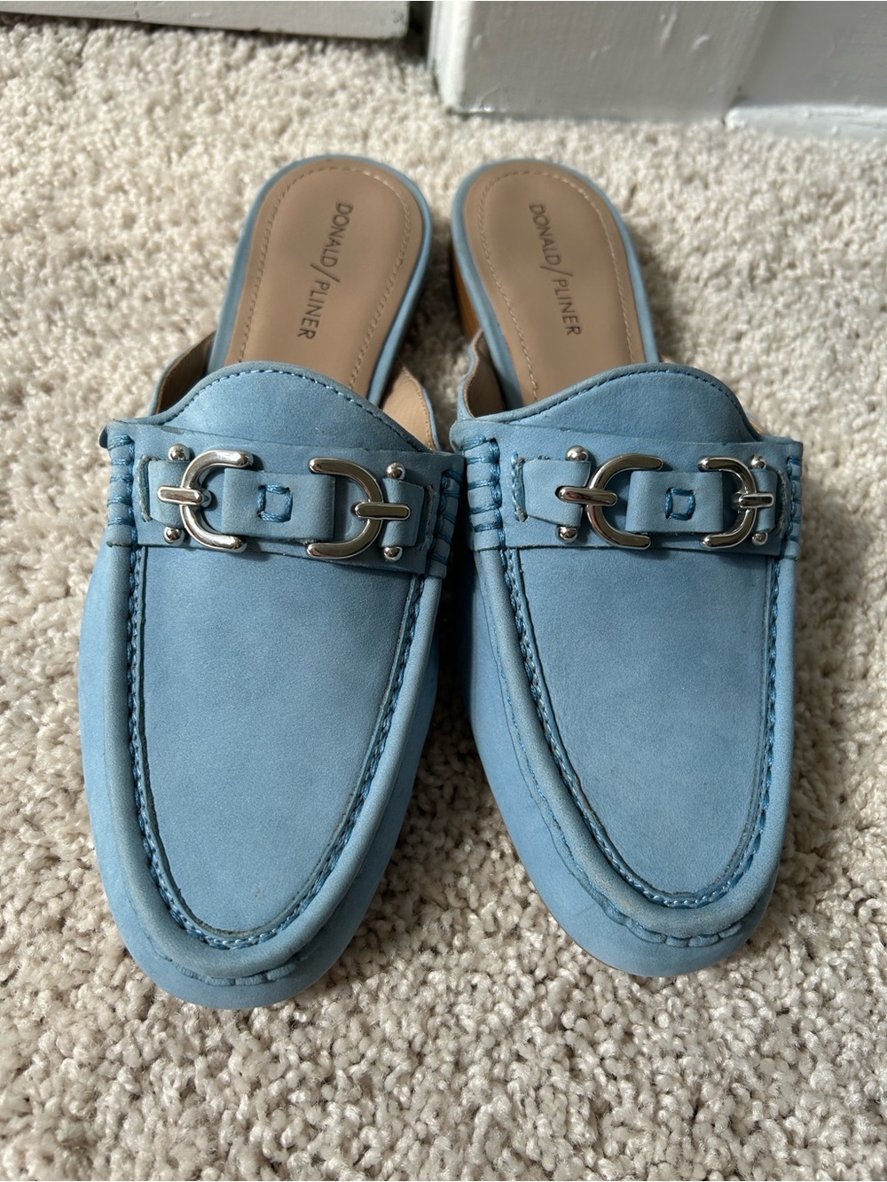 Donald J. Pliner Sylvi Powder Blue Suede Silver Hardware Mule Loafers Size 9